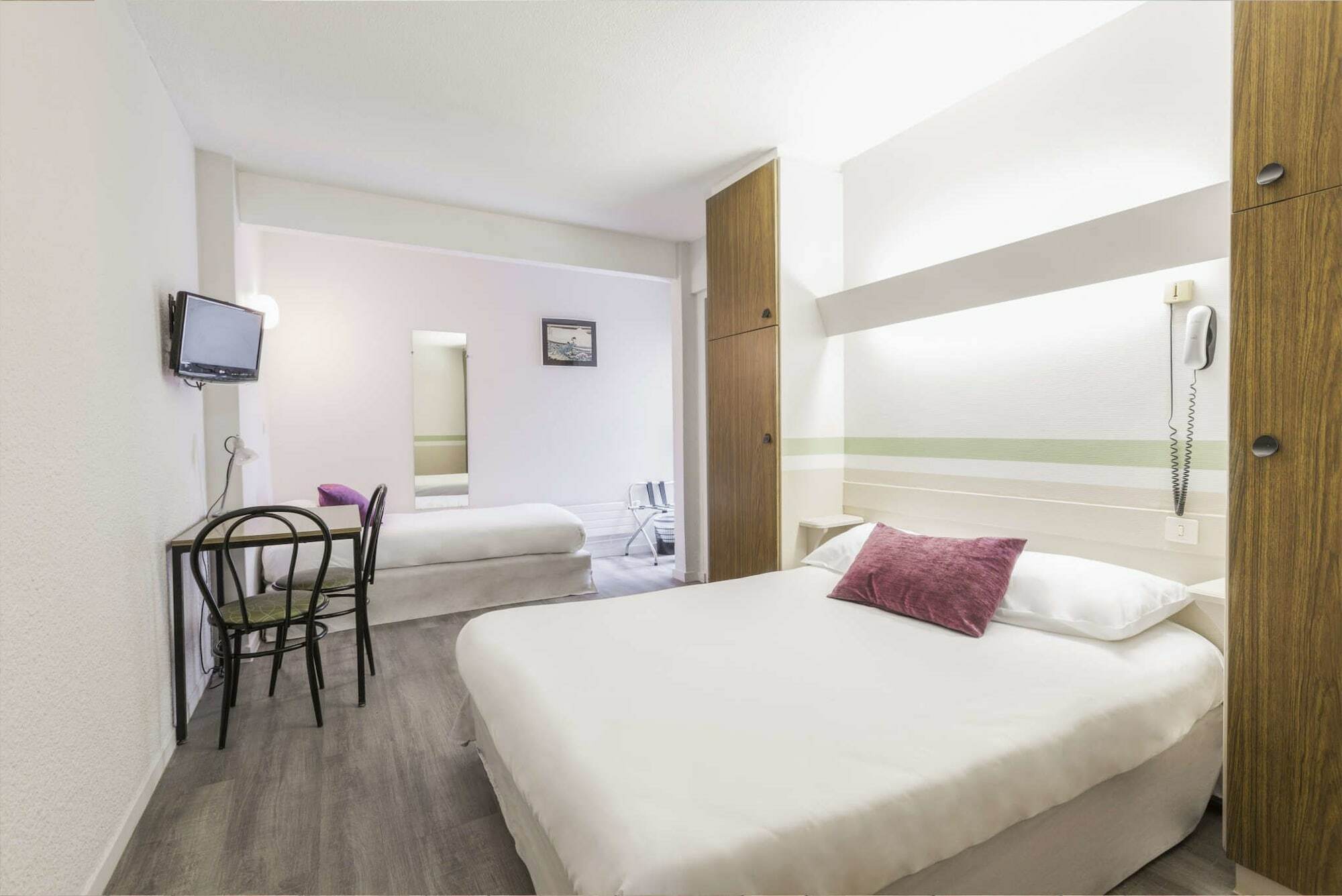 Kyriad Direct Grenoble Exterior foto